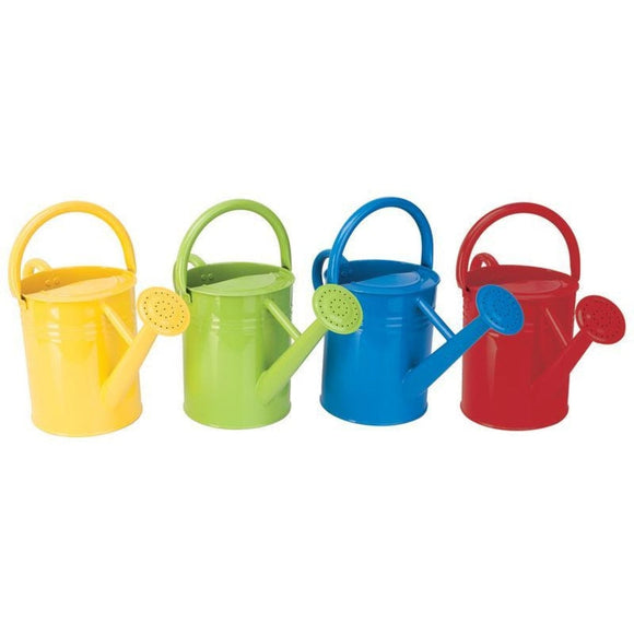 TRADITIONAL WATERING CAN