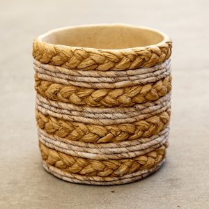 deco pot at your farm and garden